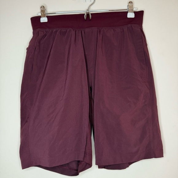 LULULEMON T.H.E. Great 9” Inseam Lined Athletic Shorts in Arctic Plum - Picture 3 of 11